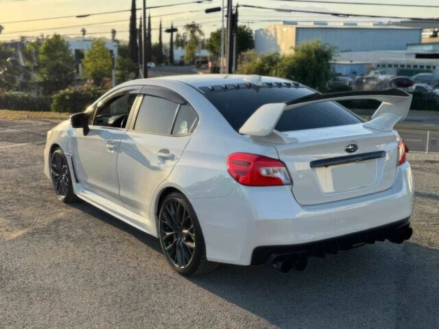 Білий Субару Імпреза ВРХ СТІ, об'ємом двигуна 2.5 л та пробігом 30 тис. км за 6700 $, фото 7 на Automoto.ua