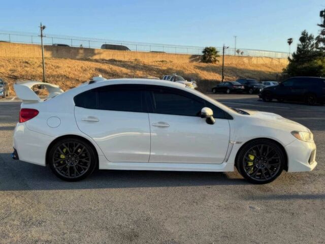 Білий Субару Імпреза ВРХ СТІ, об'ємом двигуна 2.5 л та пробігом 30 тис. км за 6700 $, фото 3 на Automoto.ua