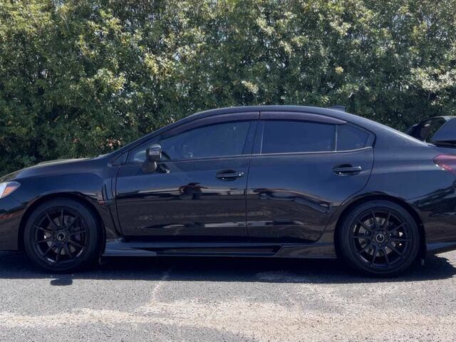 Черный Субару Импреза ВРХ СТИ, объемом двигателя 2.5 л и пробегом 76 тыс. км за 11300 $, фото 4 на Automoto.ua