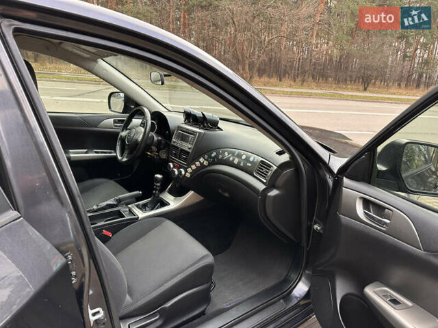 Серый Субару Импреза ВРХ СТИ, объемом двигателя 1.6 л и пробегом 50 тыс. км за 15000 $, фото 29 на Automoto.ua