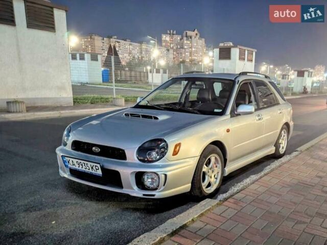 Серый Субару Импреза ВРХ СТИ, объемом двигателя 2 л и пробегом 222 тыс. км за 12000 $, фото 2 на Automoto.ua