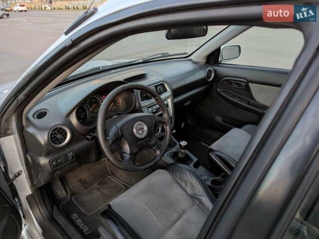 Серый Субару Импреза ВРХ СТИ, объемом двигателя 2 л и пробегом 222 тыс. км за 12000 $, фото 14 на Automoto.ua