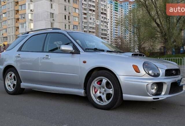 Серый Субару Импреза ВРХ СТИ, объемом двигателя 2 л и пробегом 222 тыс. км за 12000 $, фото 7 на Automoto.ua