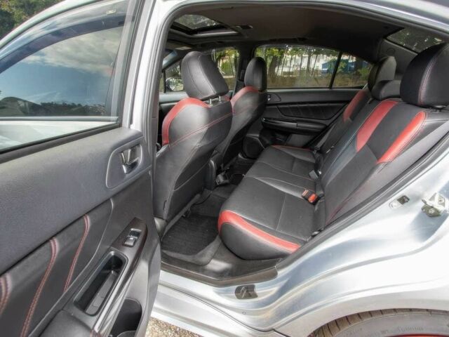 Серый Субару Импреза ВРХ СТИ, объемом двигателя 2.5 л и пробегом 50 тыс. км за 13200 $, фото 9 на Automoto.ua