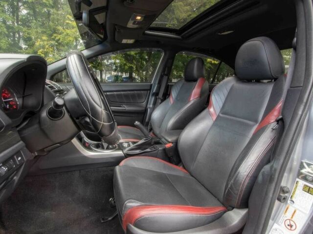 Серый Субару Импреза ВРХ СТИ, объемом двигателя 2.5 л и пробегом 50 тыс. км за 13200 $, фото 8 на Automoto.ua