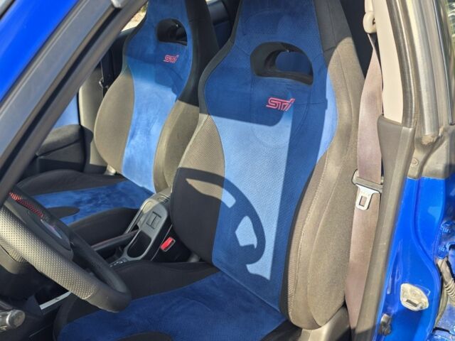 Синий Субару Импреза ВРХ СТИ, объемом двигателя 2 л и пробегом 120 тыс. км за 17000 $, фото 17 на Automoto.ua