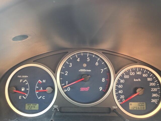 Синий Субару Импреза ВРХ СТИ, объемом двигателя 2 л и пробегом 120 тыс. км за 17000 $, фото 16 на Automoto.ua