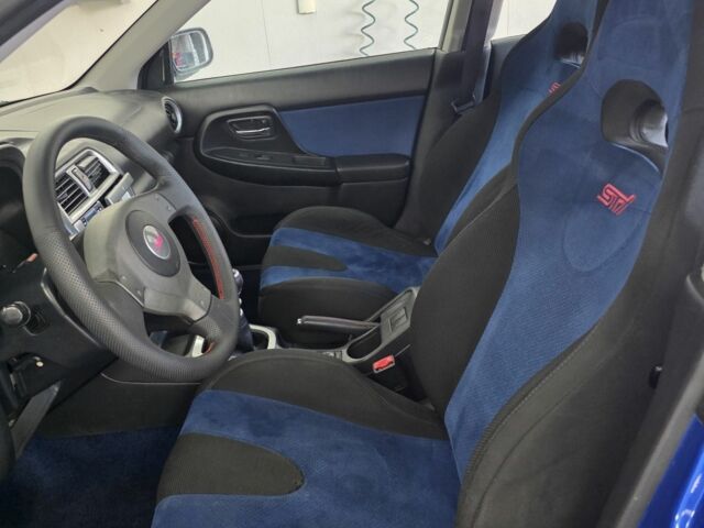 Синий Субару Импреза ВРХ СТИ, объемом двигателя 2 л и пробегом 120 тыс. км за 17000 $, фото 8 на Automoto.ua