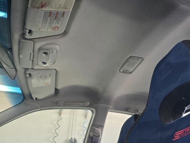 Синий Субару Импреза ВРХ СТИ, объемом двигателя 2 л и пробегом 120 тыс. км за 17000 $, фото 10 на Automoto.ua