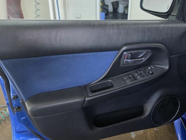 Синий Субару Импреза ВРХ СТИ, объемом двигателя 2 л и пробегом 120 тыс. км за 17000 $, фото 12 на Automoto.ua