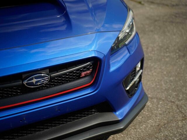 Синій Субару Імпреза ВРХ СТІ, об'ємом двигуна 0 л та пробігом 60 тис. км за 16000 $, фото 6 на Automoto.ua
