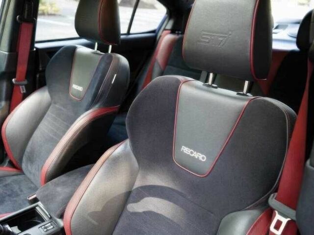 Синий Субару Импреза ВРХ СТИ, объемом двигателя 2.5 л и пробегом 90 тыс. км за 11000 $, фото 10 на Automoto.ua