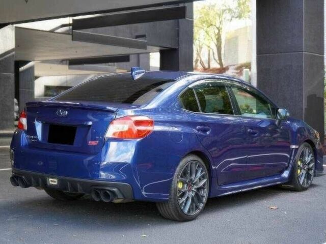 Синий Субару Импреза ВРХ СТИ, объемом двигателя 2.5 л и пробегом 90 тыс. км за 11000 $, фото 3 на Automoto.ua