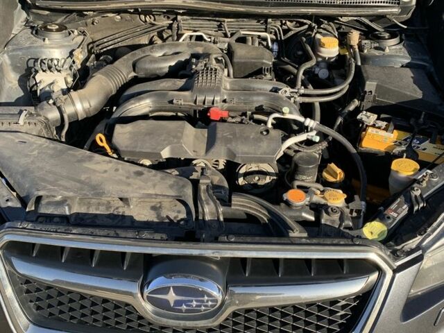 Серый Субару Impreza XV, объемом двигателя 2 л и пробегом 175 тыс. км за 10300 $, фото 1 на Automoto.ua