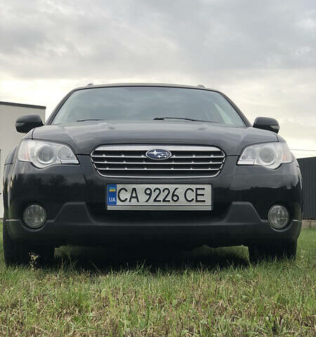 Черный Субару Legacy Outback, объемом двигателя 3 л и пробегом 275 тыс. км за 5600 $, фото 4 на Automoto.ua