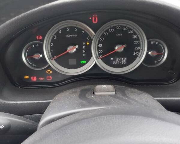 Серый Субару Legacy Outback, объемом двигателя 2.5 л и пробегом 227 тыс. км за 6450 $, фото 7 на Automoto.ua
