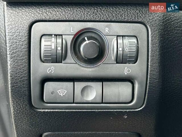 Серый Субару Legacy Outback, объемом двигателя 2.5 л и пробегом 261 тыс. км за 4680 $, фото 16 на Automoto.ua