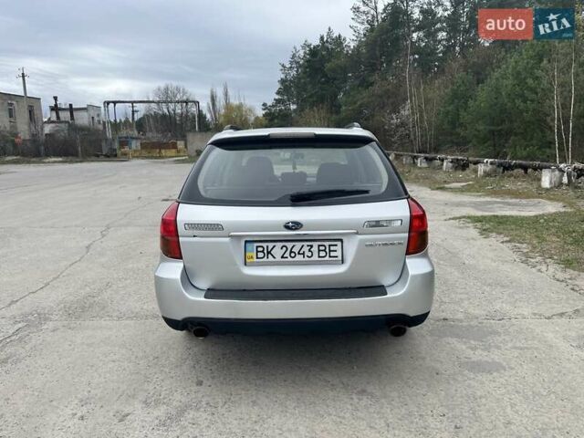Сірий Субару Legacy Outback, об'ємом двигуна 2.5 л та пробігом 255 тис. км за 7500 $, фото 6 на Automoto.ua