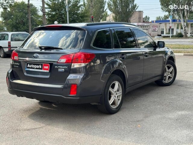 Сірий Субару Legacy Outback, об'ємом двигуна 2 л та пробігом 257 тис. км за 8990 $, фото 4 на Automoto.ua
