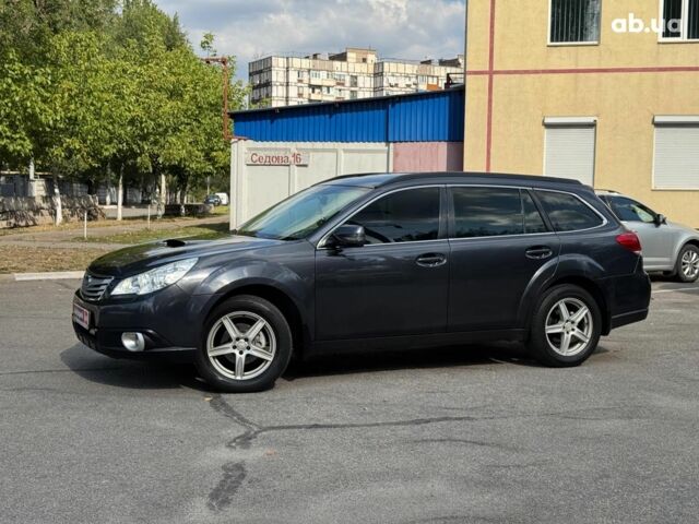 Сірий Субару Legacy Outback, об'ємом двигуна 2 л та пробігом 257 тис. км за 8990 $, фото 1 на Automoto.ua