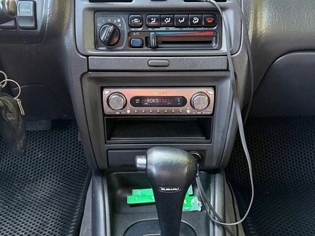Зеленый Субару Legacy Outback, объемом двигателя 2.5 л и пробегом 205 тыс. км за 3900 $, фото 14 на Automoto.ua