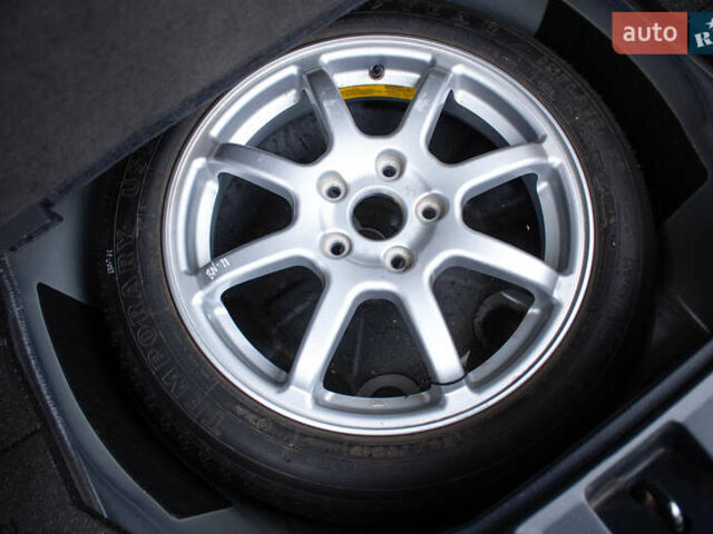 Синій Субару Levorg, об'ємом двигуна 1.6 л та пробігом 154 тис. км за 15000 $, фото 26 на Automoto.ua