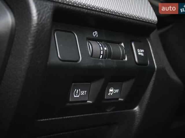 Синій Субару Levorg, об'ємом двигуна 1.6 л та пробігом 154 тис. км за 15000 $, фото 23 на Automoto.ua