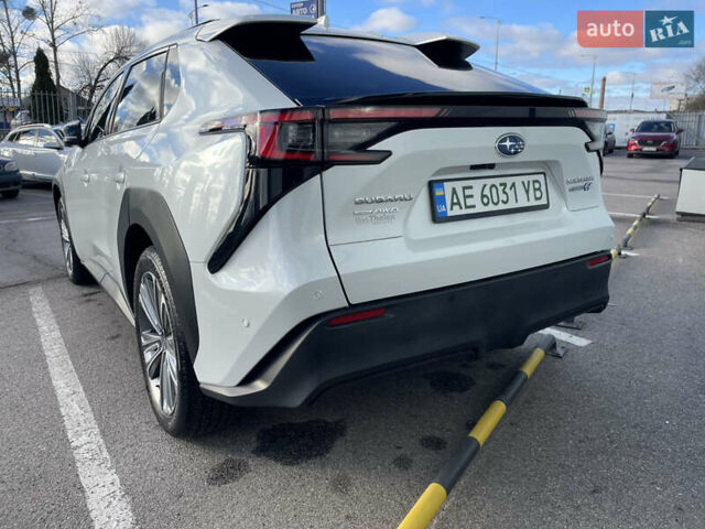 Білий Субару Solterra, об'ємом двигуна 0 л та пробігом 10 тис. км за 28200 $, фото 16 на Automoto.ua