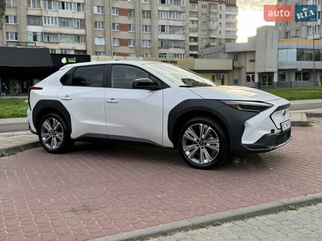 Белый Субару Solterra, объемом двигателя 0 л и пробегом 20 тыс. км за 23900 $, фото 2 на Automoto.ua