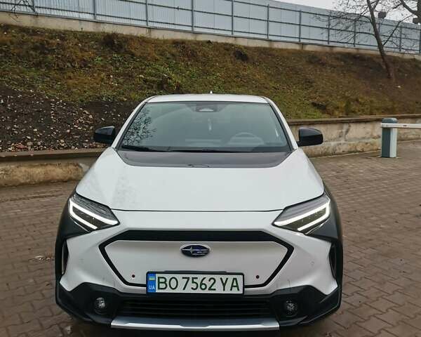 Белый Субару Solterra, объемом двигателя 0 л и пробегом 47 тыс. км за 22900 $, фото 2 на Automoto.ua