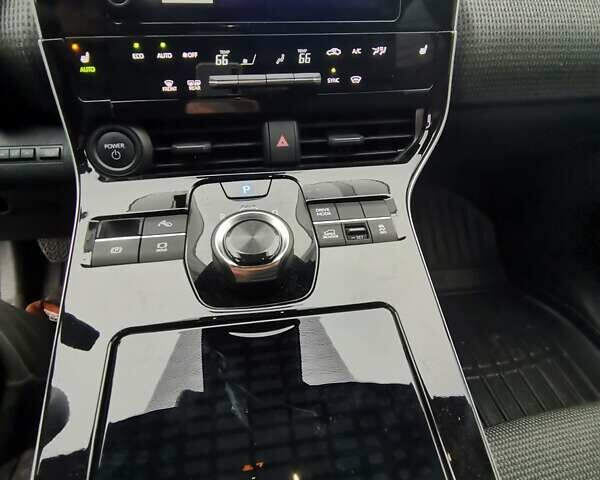 Белый Субару Solterra, объемом двигателя 0 л и пробегом 47 тыс. км за 22900 $, фото 14 на Automoto.ua