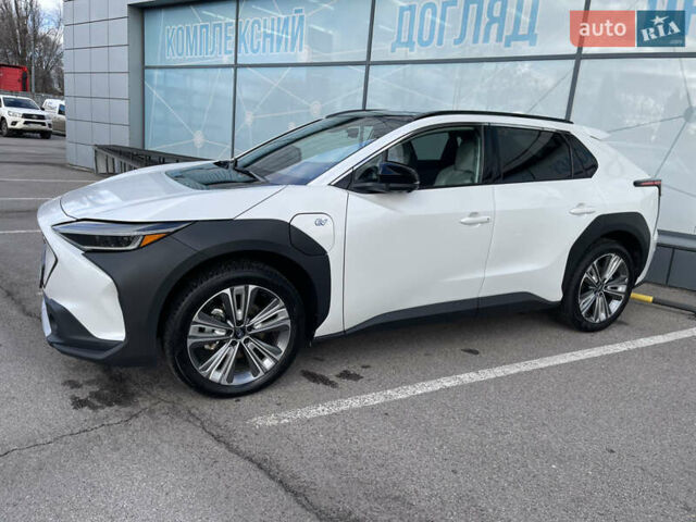 Білий Субару Solterra, об'ємом двигуна 0 л та пробігом 10 тис. км за 28200 $, фото 2 на Automoto.ua