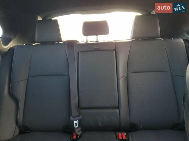 Черный Субару Solterra, объемом двигателя 0 л и пробегом 30 тыс. км за 18900 $, фото 9 на Automoto.ua