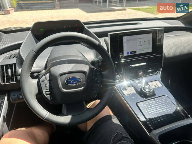 Чорний Субару Solterra, об'ємом двигуна 0 л та пробігом 11 тис. км за 28000 $, фото 17 на Automoto.ua