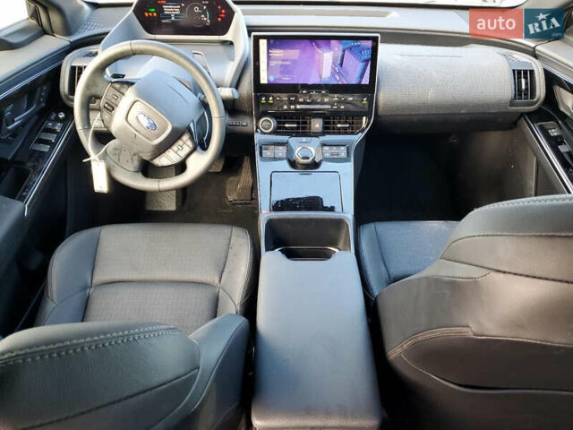 Черный Субару Solterra, объемом двигателя 0 л и пробегом 30 тыс. км за 18900 $, фото 7 на Automoto.ua