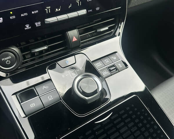 Чорний Субару Solterra, об'ємом двигуна 0 л та пробігом 14 тис. км за 32500 $, фото 3 на Automoto.ua