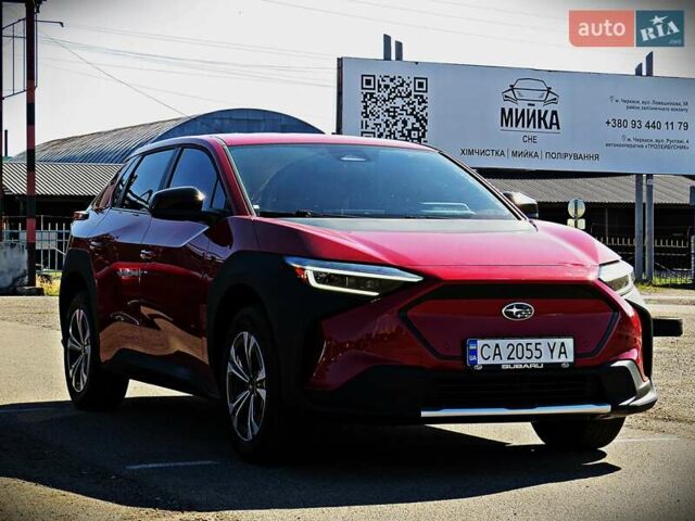 Красный Субару Solterra, объемом двигателя 0 л и пробегом 38 тыс. км за 23950 $, фото 1 на Automoto.ua