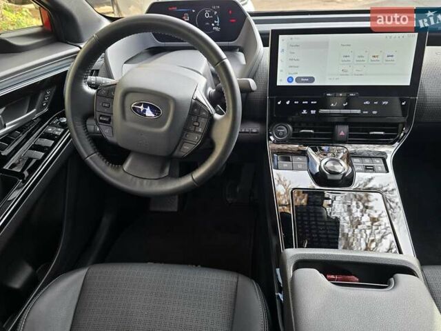 Красный Субару Solterra, объемом двигателя 0 л и пробегом 24 тыс. км за 28950 $, фото 9 на Automoto.ua