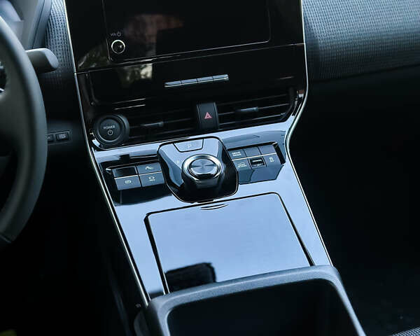 Червоний Субару Solterra, об'ємом двигуна 0 л та пробігом 1 тис. км за 25900 $, фото 8 на Automoto.ua