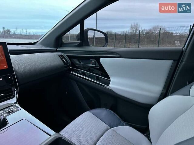 Сірий Субару Solterra, об'ємом двигуна 0 л та пробігом 64 тис. км за 24250 $, фото 33 на Automoto.ua