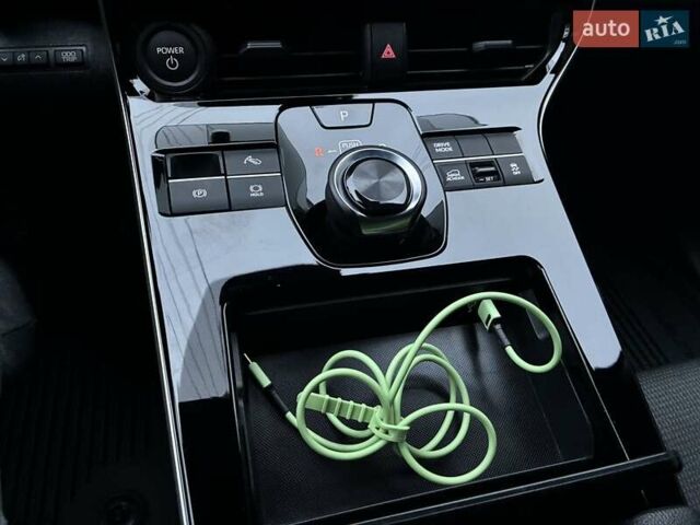 Серый Субару Solterra, объемом двигателя 0 л и пробегом 17 тыс. км за 24800 $, фото 12 на Automoto.ua