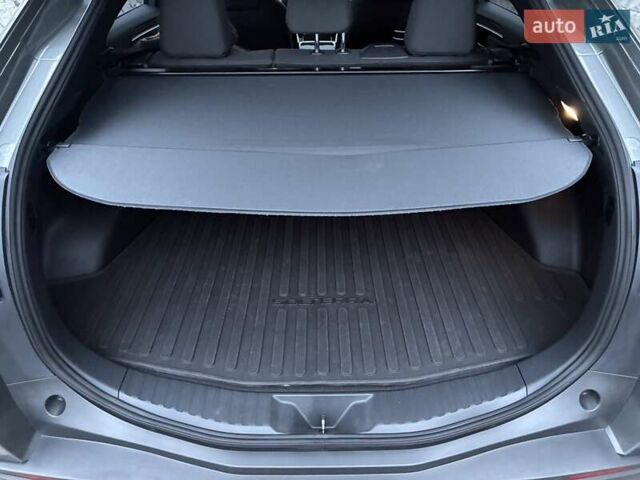 Серый Субару Solterra, объемом двигателя 0 л и пробегом 17 тыс. км за 24800 $, фото 10 на Automoto.ua