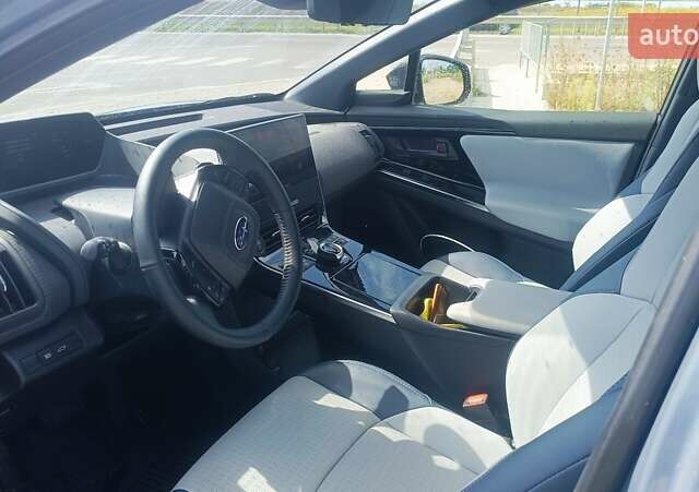Серый Субару Solterra, объемом двигателя 0 л и пробегом 8 тыс. км за 22999 $, фото 8 на Automoto.ua