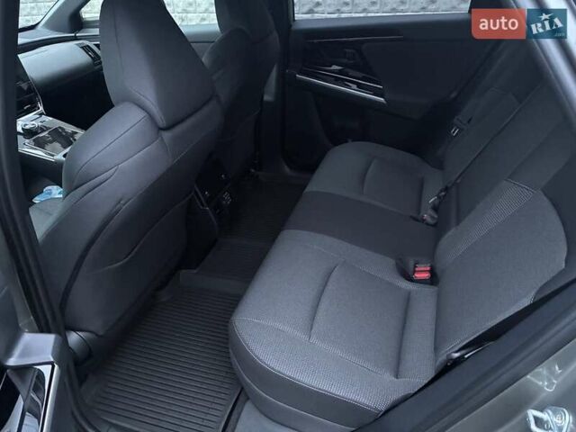 Серый Субару Solterra, объемом двигателя 0 л и пробегом 17 тыс. км за 24800 $, фото 7 на Automoto.ua