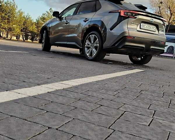 Серый Субару Solterra, объемом двигателя 0 л и пробегом 13 тыс. км за 25000 $, фото 11 на Automoto.ua