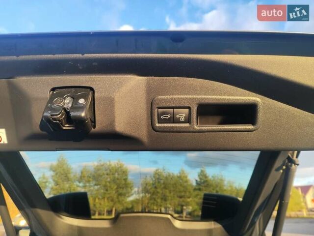 Серый Субару Solterra, объемом двигателя 0 л и пробегом 13 тыс. км за 25000 $, фото 26 на Automoto.ua