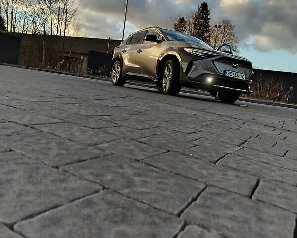 Серый Субару Solterra, объемом двигателя 0 л и пробегом 13 тыс. км за 25000 $, фото 3 на Automoto.ua