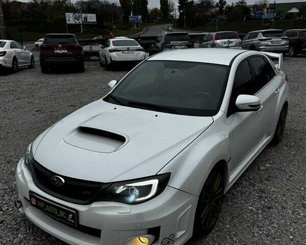 Субару WRX STI 2014 в Белой Церкве на Automoto.ua Белый Субару WRX STI, объемом двигателя 2.46 л и пробегом 68 тыс. км за 18500 $, фото 5 на Automoto.ua
