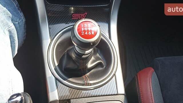 Білий Субару WRX STI, об'ємом двигуна 2.5 л та пробігом 150 тис. км за 25499 $, фото 34 на Automoto.ua
