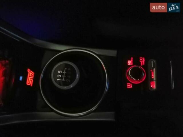 Білий Субару WRX STI, об'ємом двигуна 2.5 л та пробігом 150 тис. км за 25499 $, фото 23 на Automoto.ua
